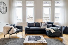 BpR Luxe de Noir et Blanc Apartment Budapest